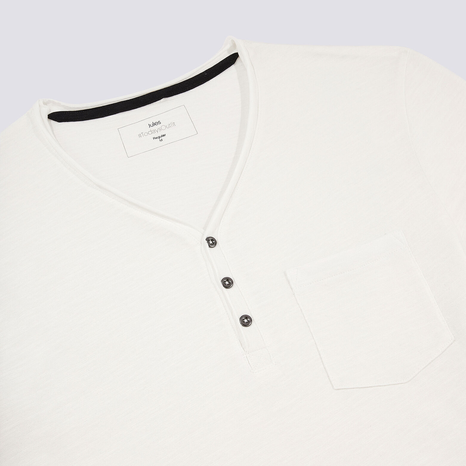 T-shirt col tunisien roulotté