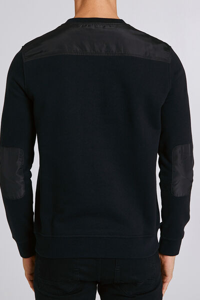 Pull fin bi-matière