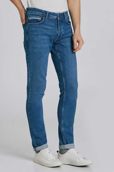 Jean Slim. 100% recyclé