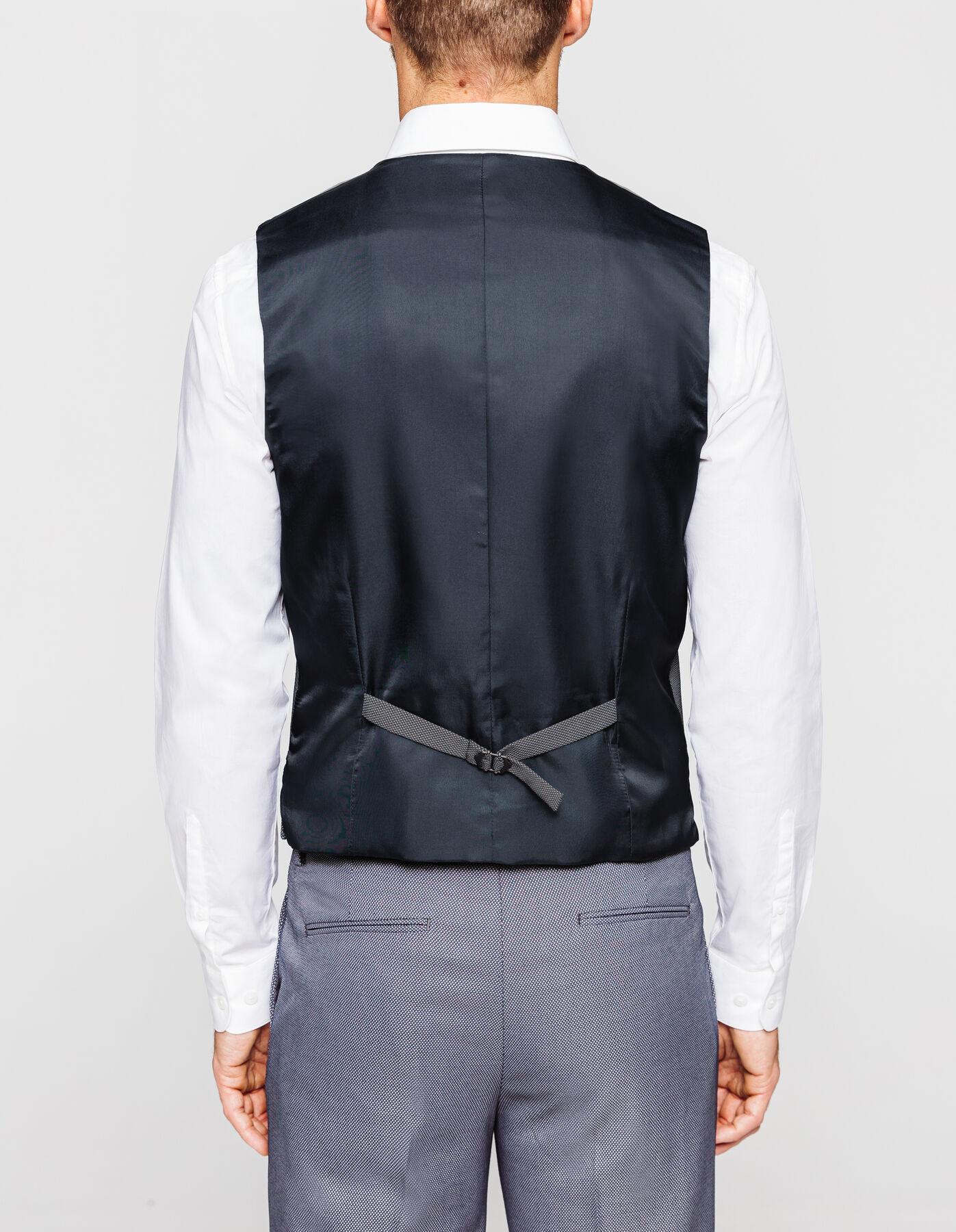 gilet de costume en matière reliefée