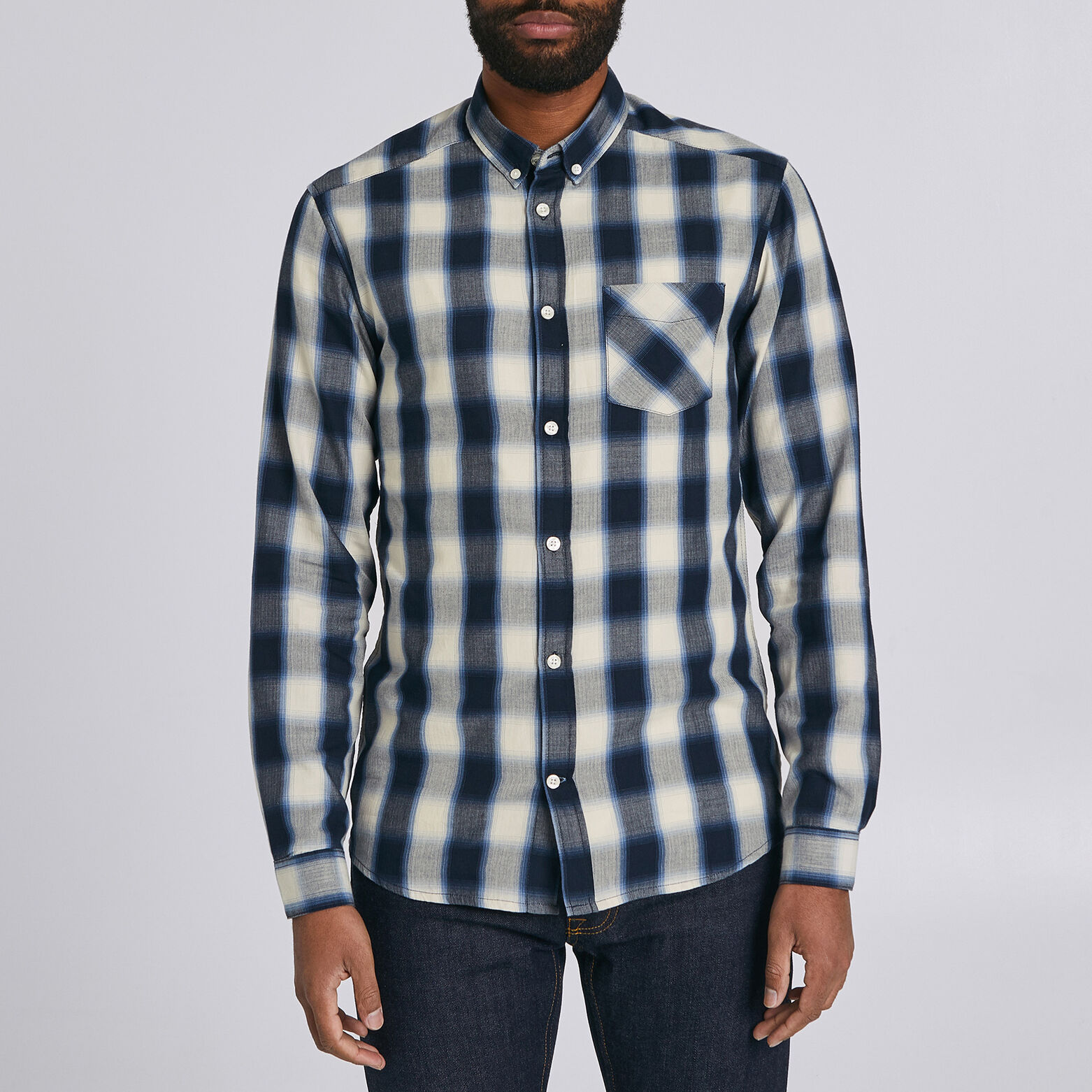 Chemise slim imprimée carreaux