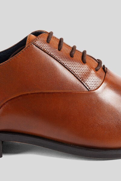 Chaussures en cuir lisse