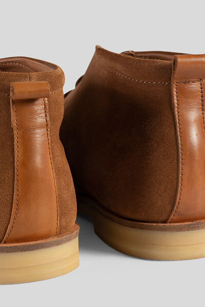 Bottines en cuir suédé