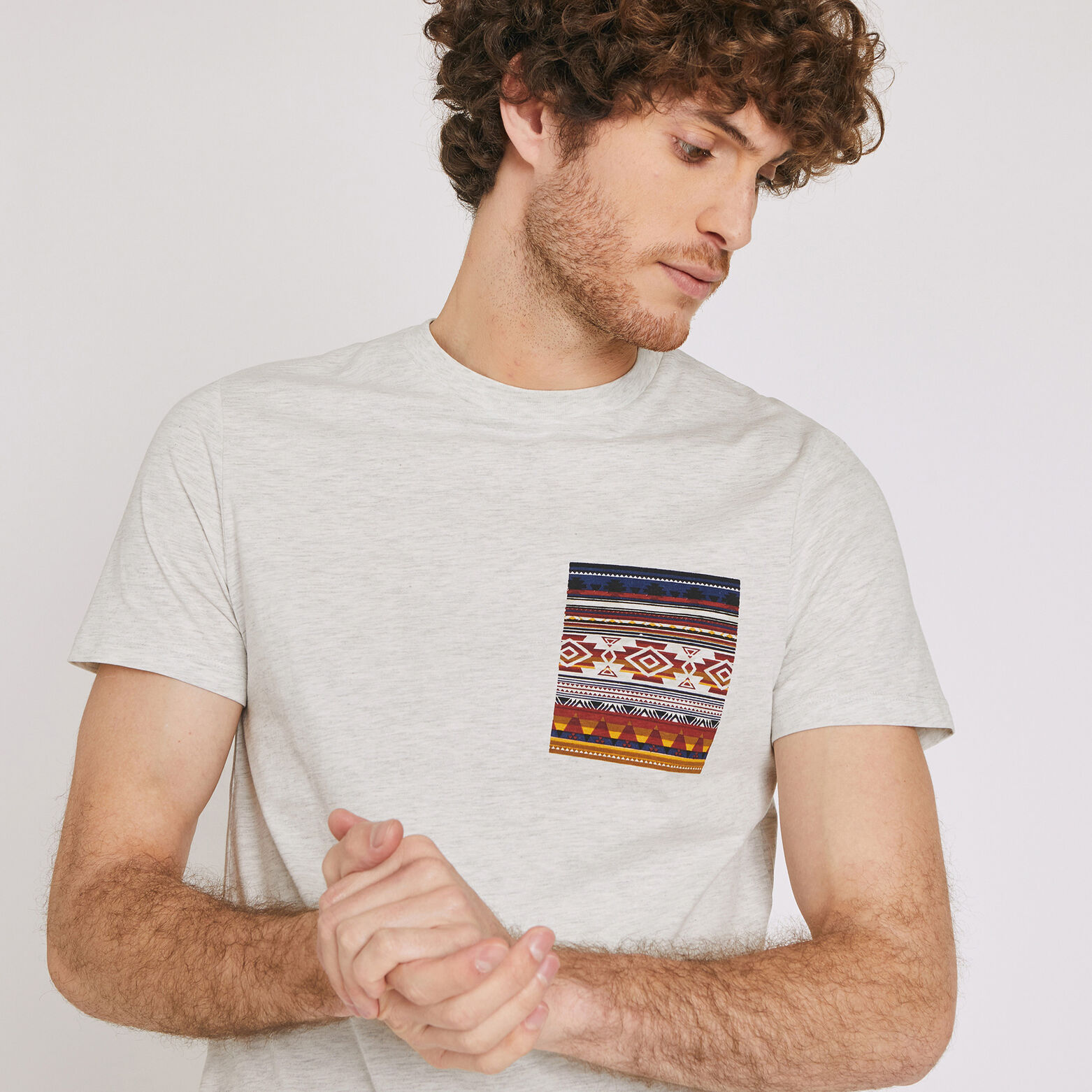 Tee shirt à col rond poche imprimée