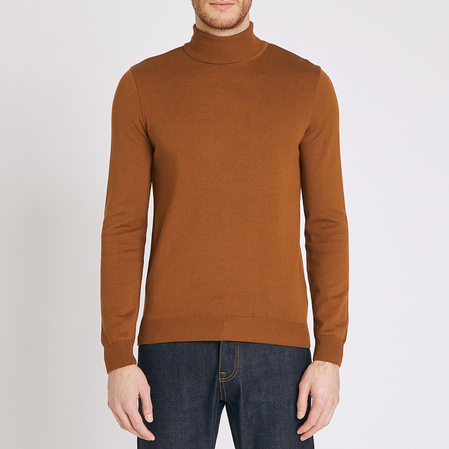Pull col roulé uni