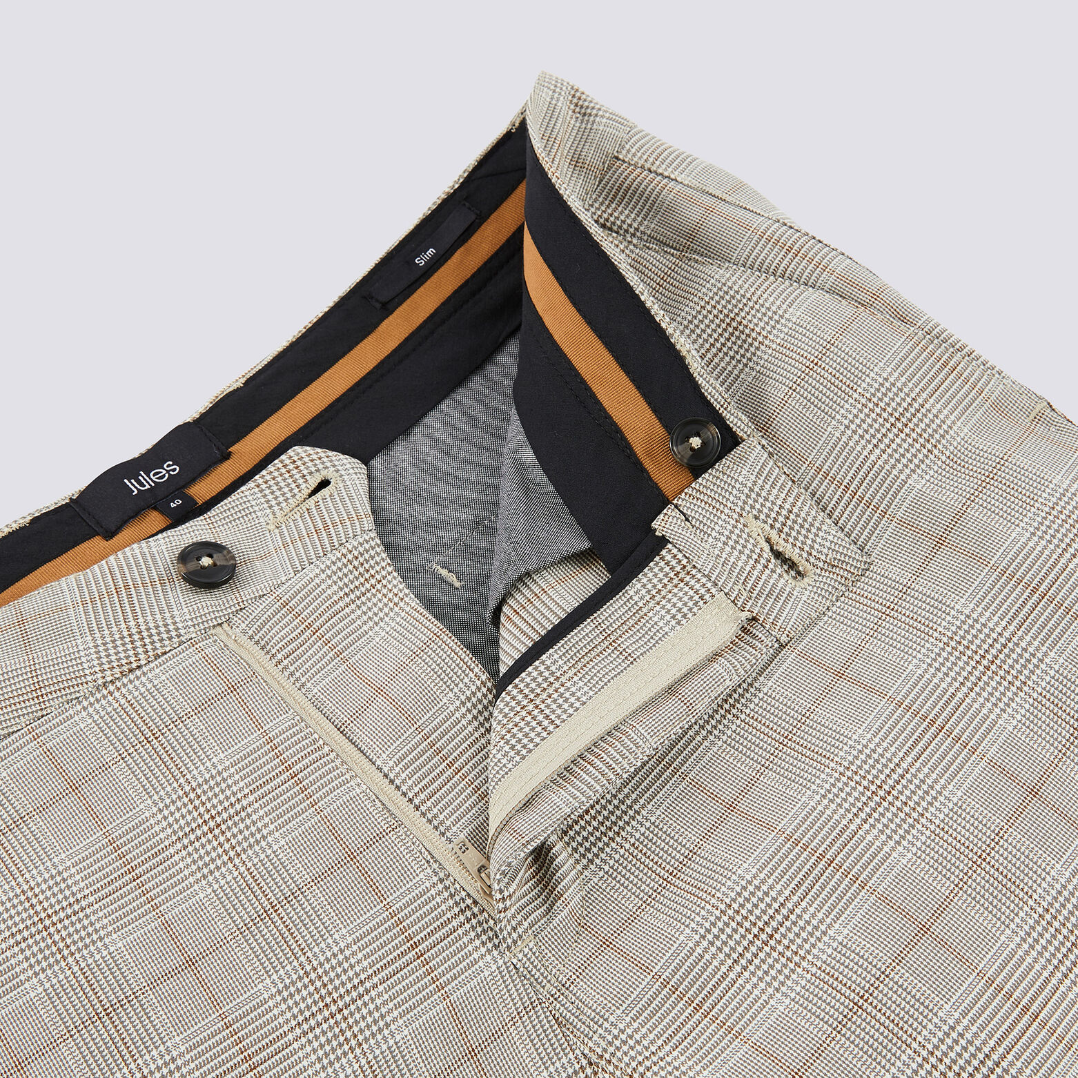 Pantalon chino à carreaux