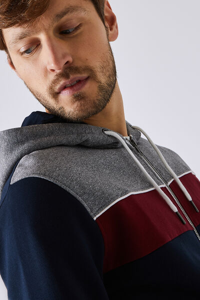 Gilet zippé à capuche