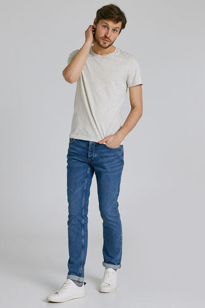 Jean Straight. 100% recyclé