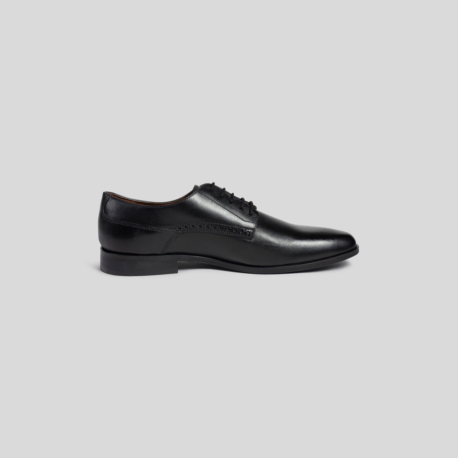 Chaussures de costume en cuir lisse