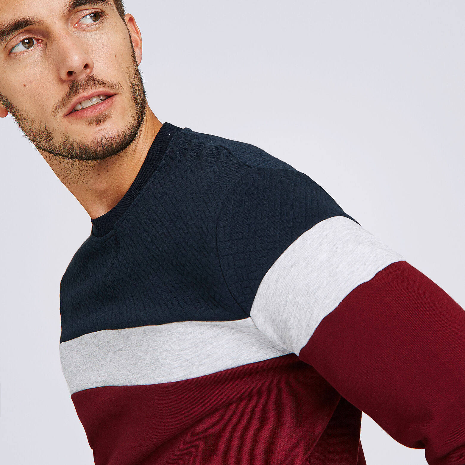Sweat color block maille fantaisie