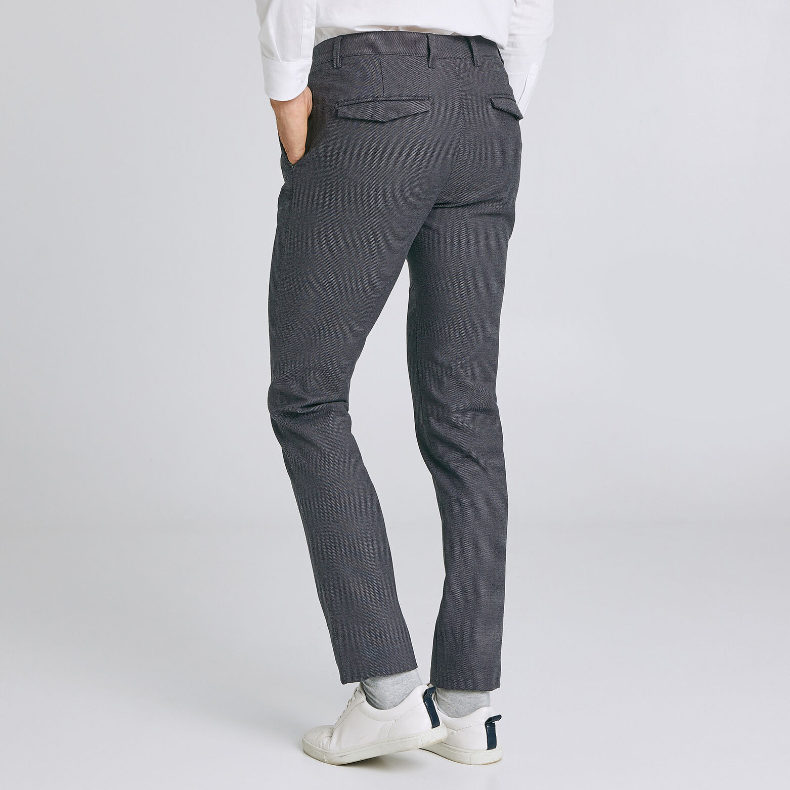Pantalon chino slim faux uni