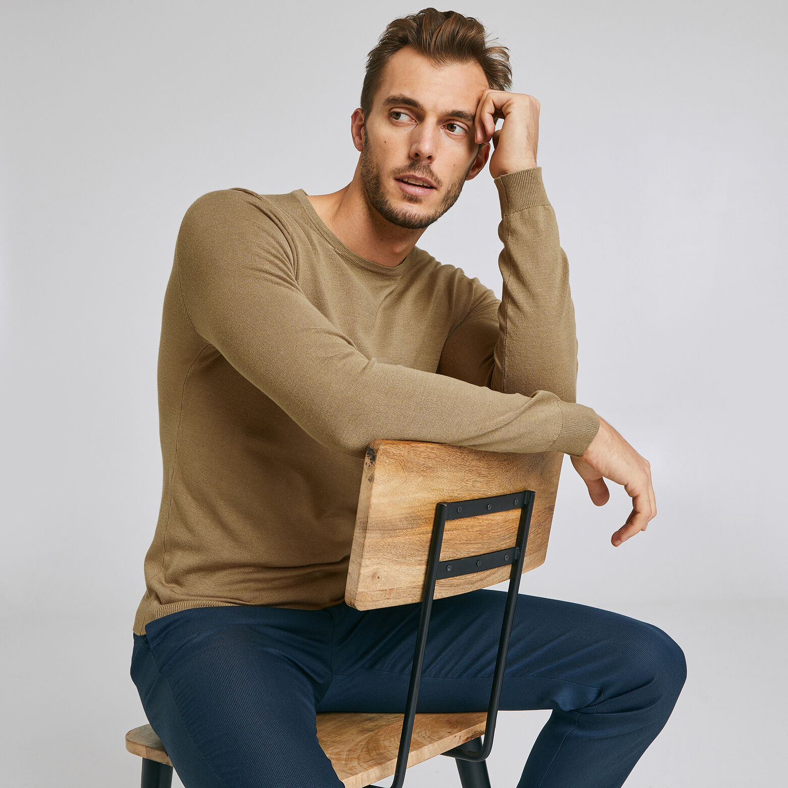 Pull fin col rond uni