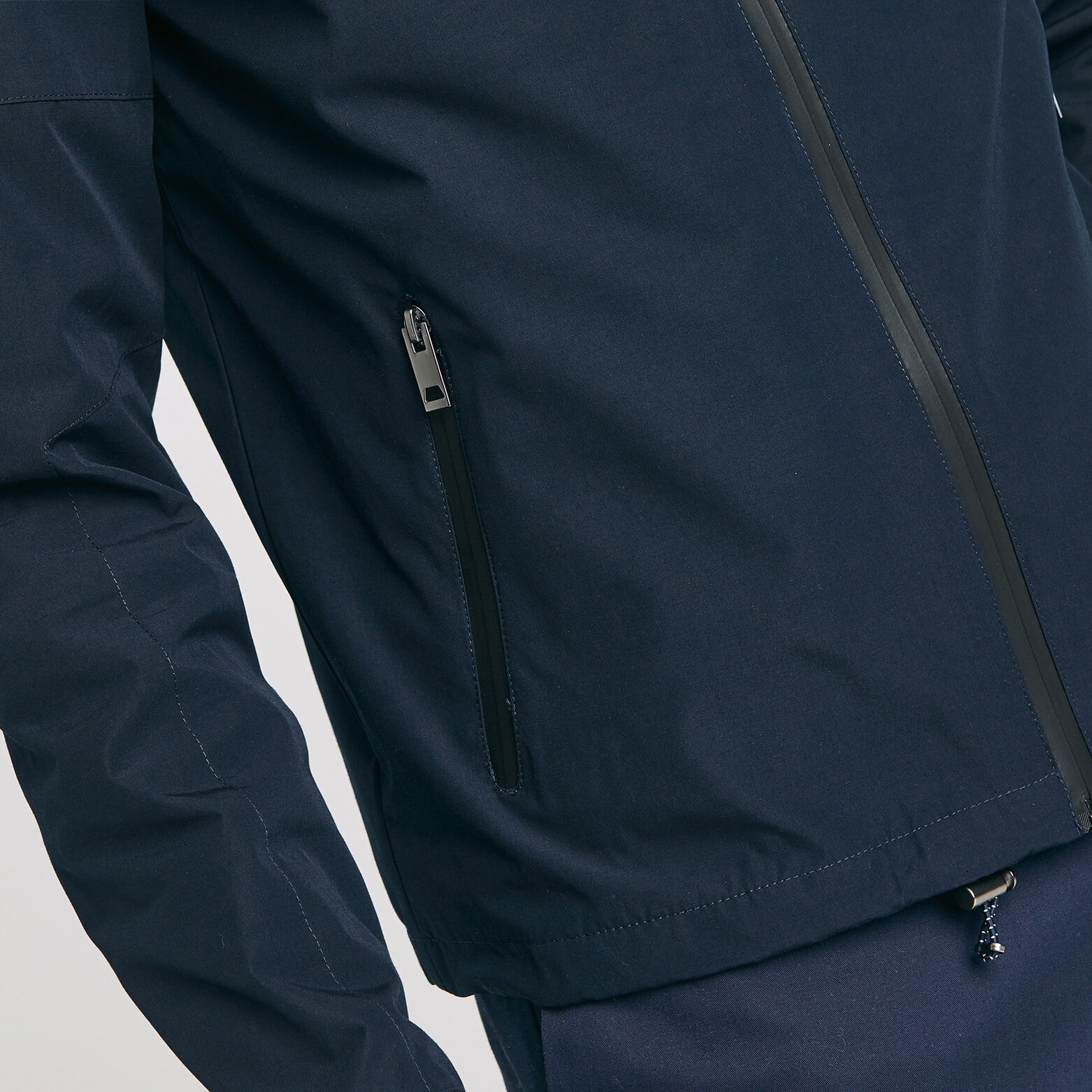Blouson léger capuche
