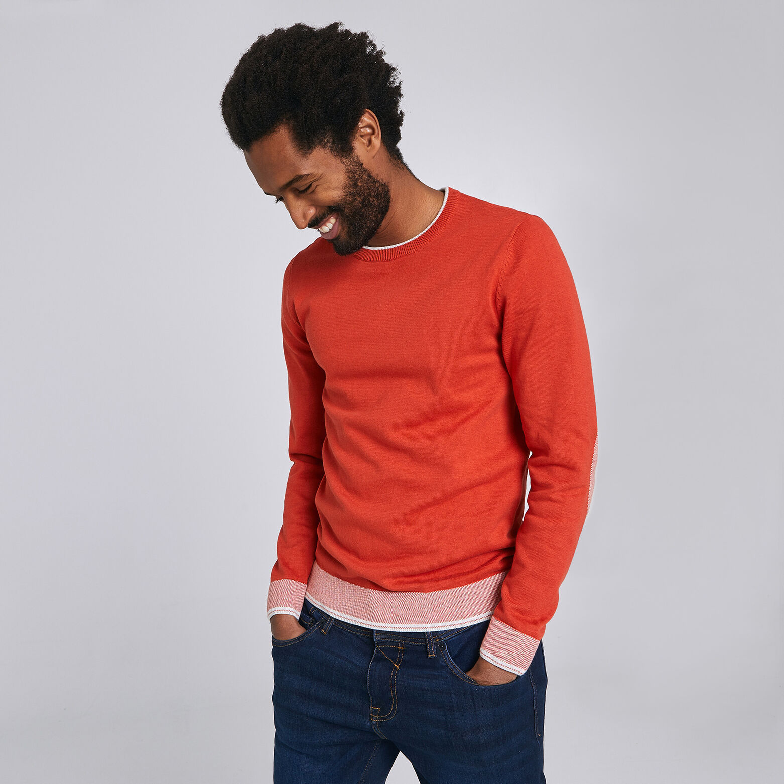 Pull col rond jeu de points