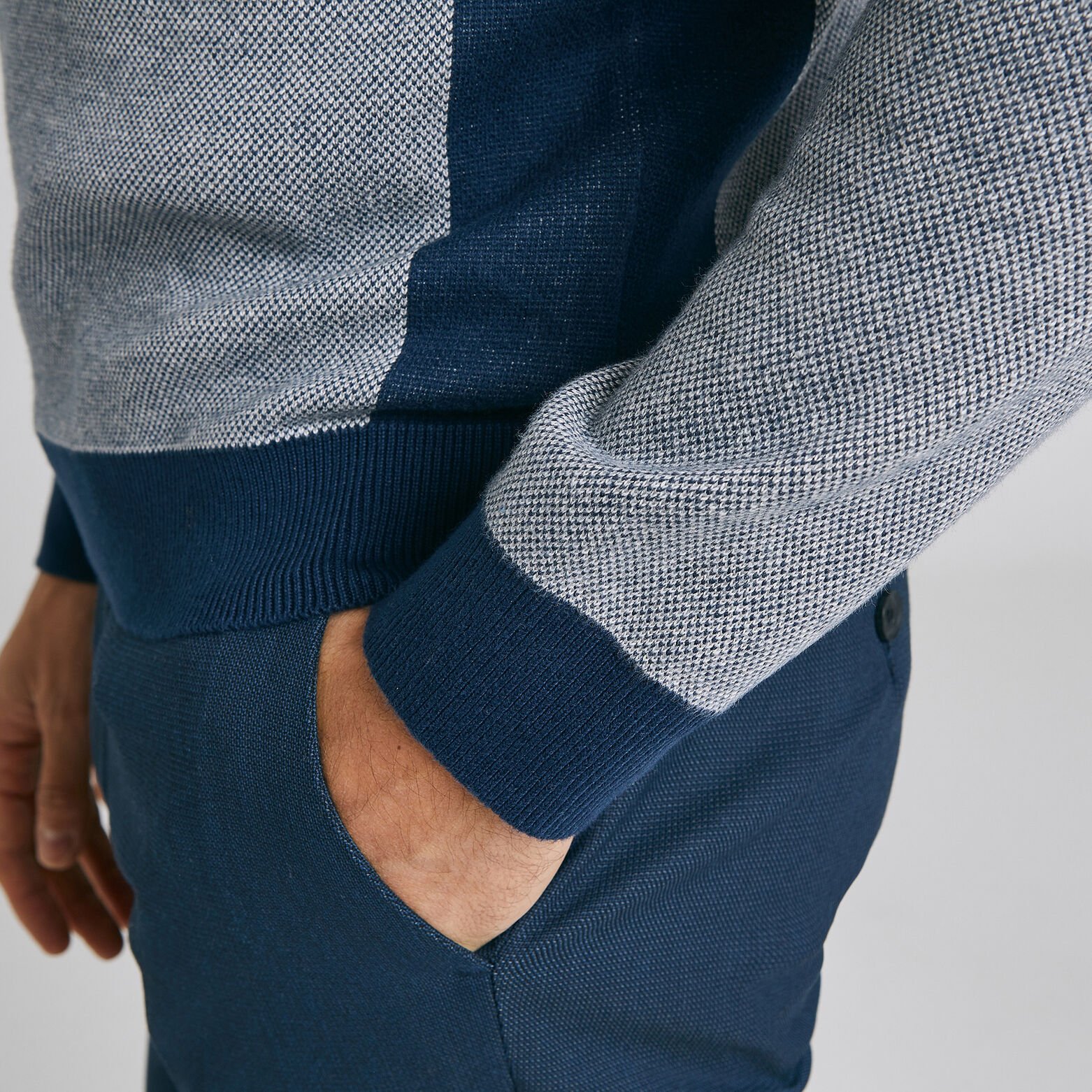 Pull col rond jacquard all-over bandes épaules