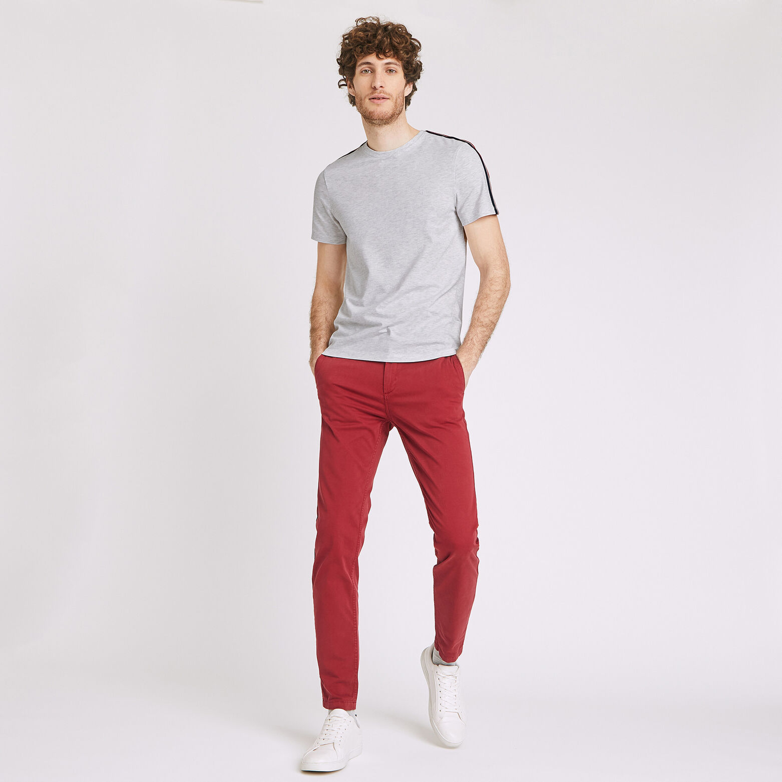 T-shirt bandes manches
