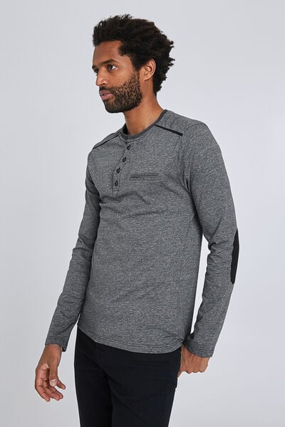 Tee-shirt col tunisien