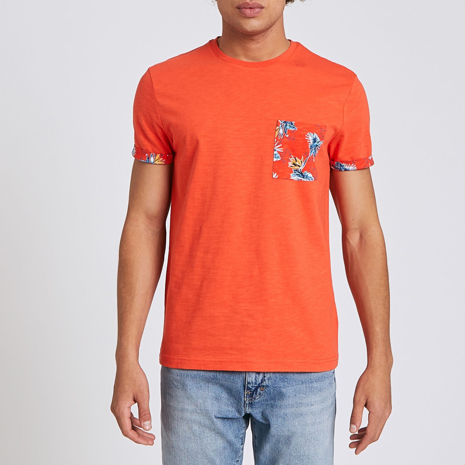 Tee shirt uni manches courtes détail imprimé hibis