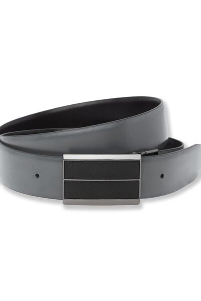 Ceinture en croute de cuir avec plaque
