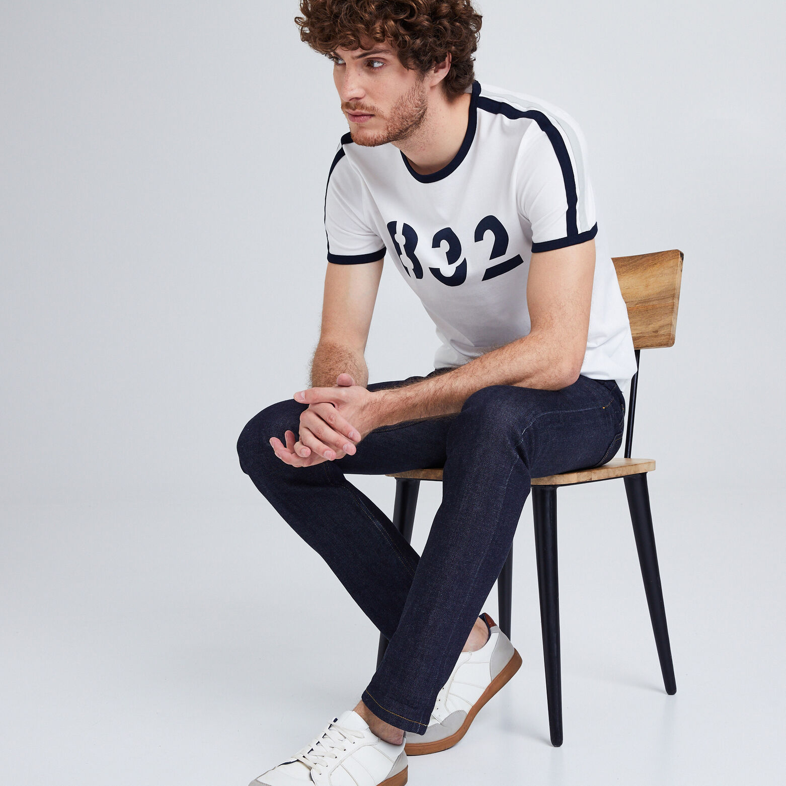 Tee shirt col rond Édition 832