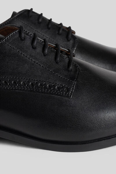 Chaussures de costume en cuir lisse