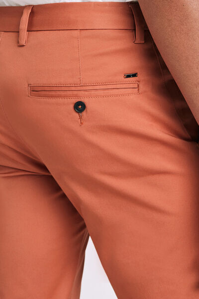 Chino slim