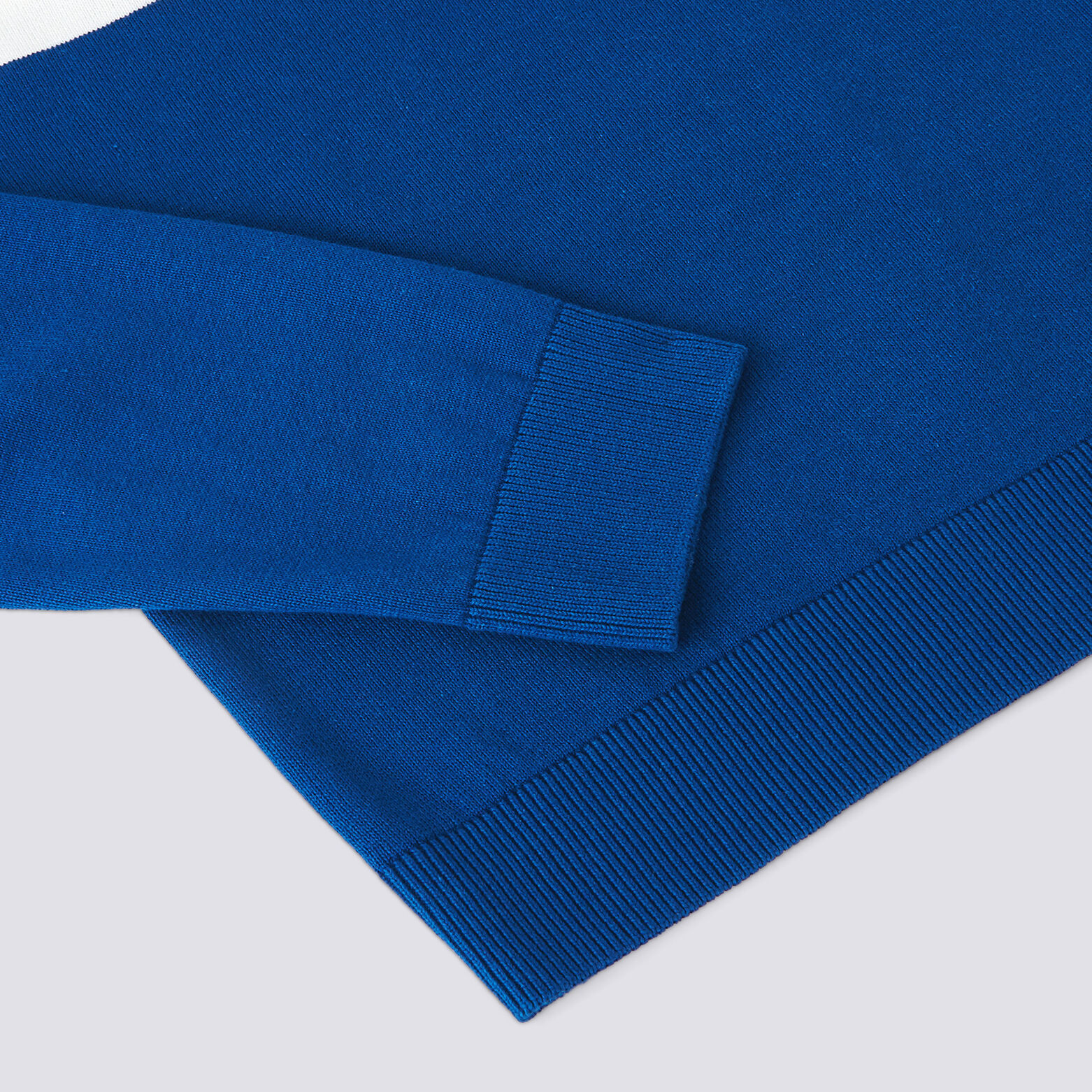 Pull col rond tricolore