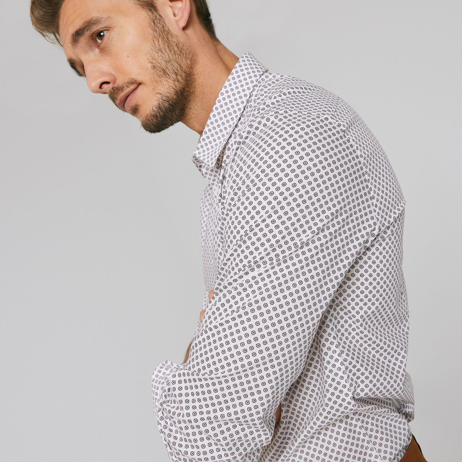 Chemise slim imprimée viseur