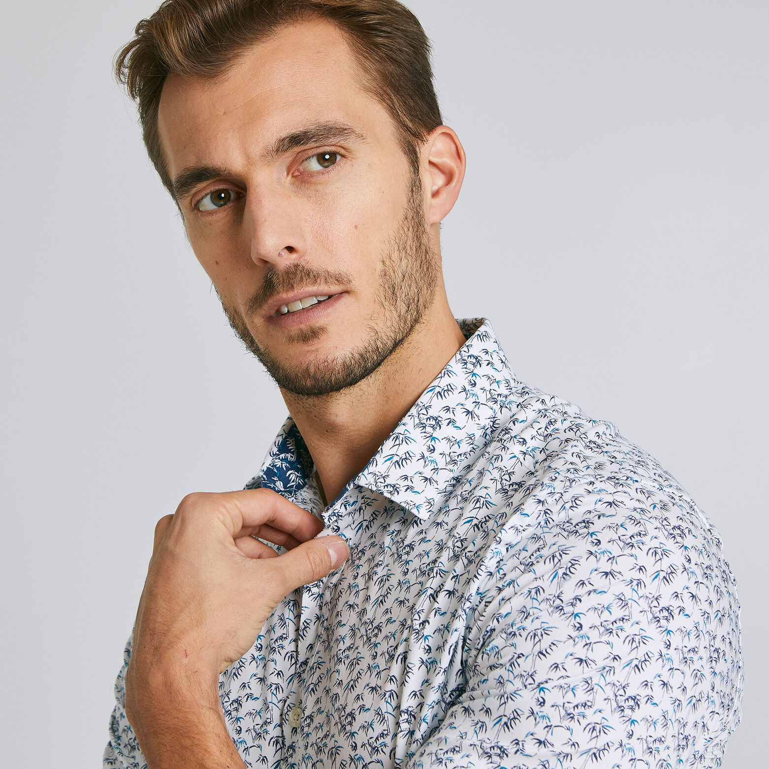Chemise  en popeline stretch coupe ajustée