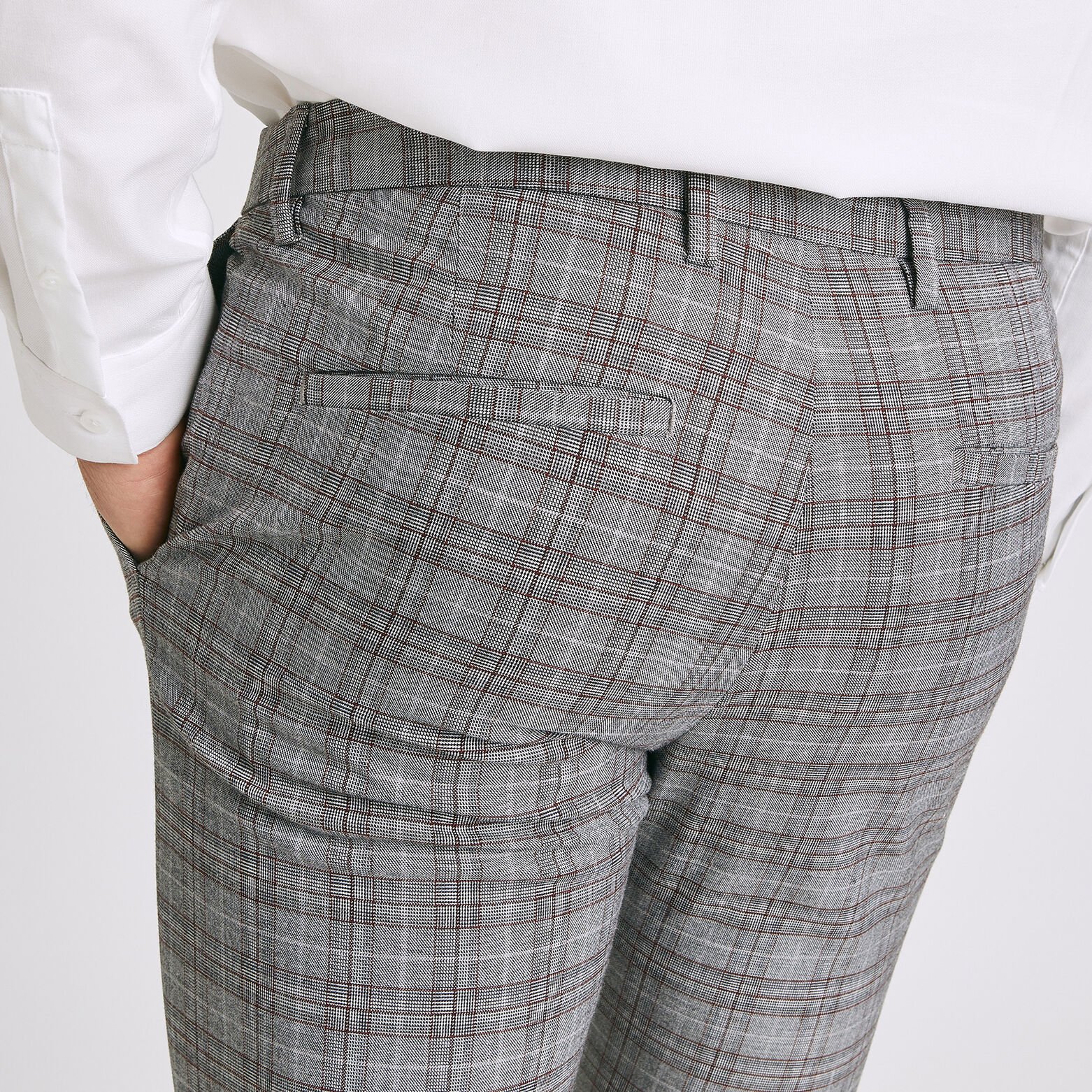 Pantalon chino slim à carreaux chiné