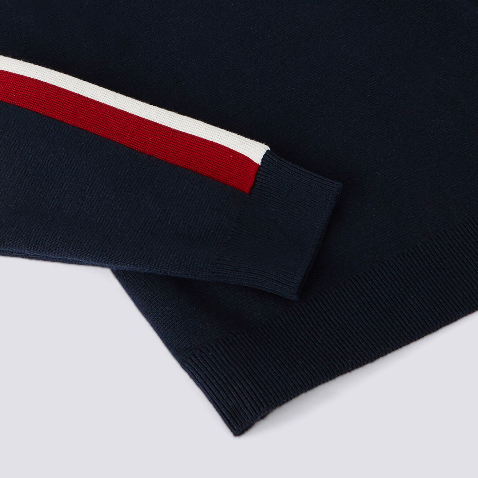 Pull milano avec bandes