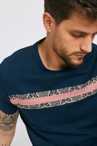 Tee shirt empiècement imprimé  mosaïque orientale.