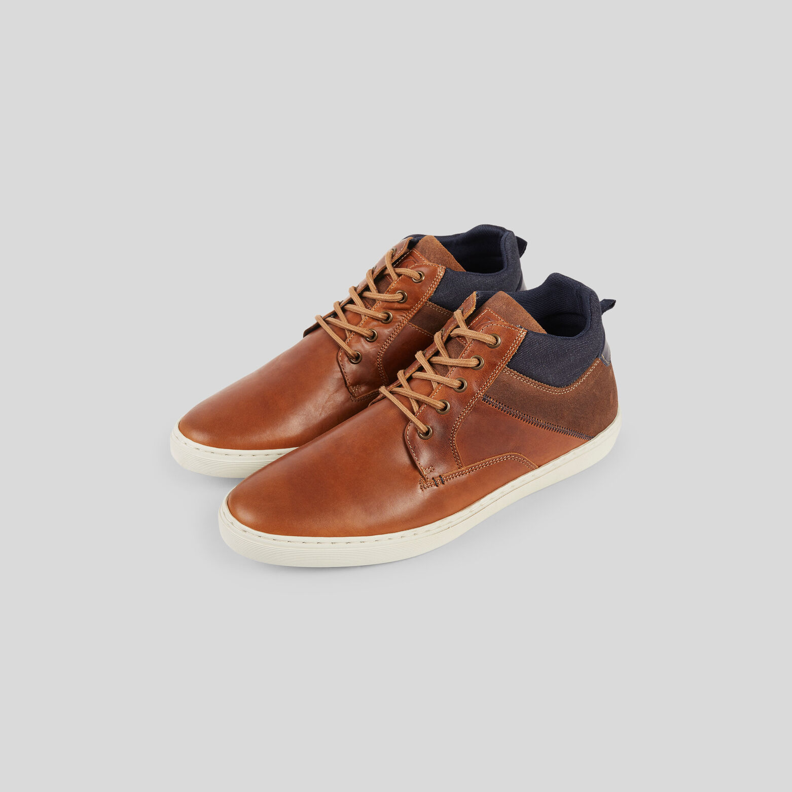 Baskets montantes en cuir