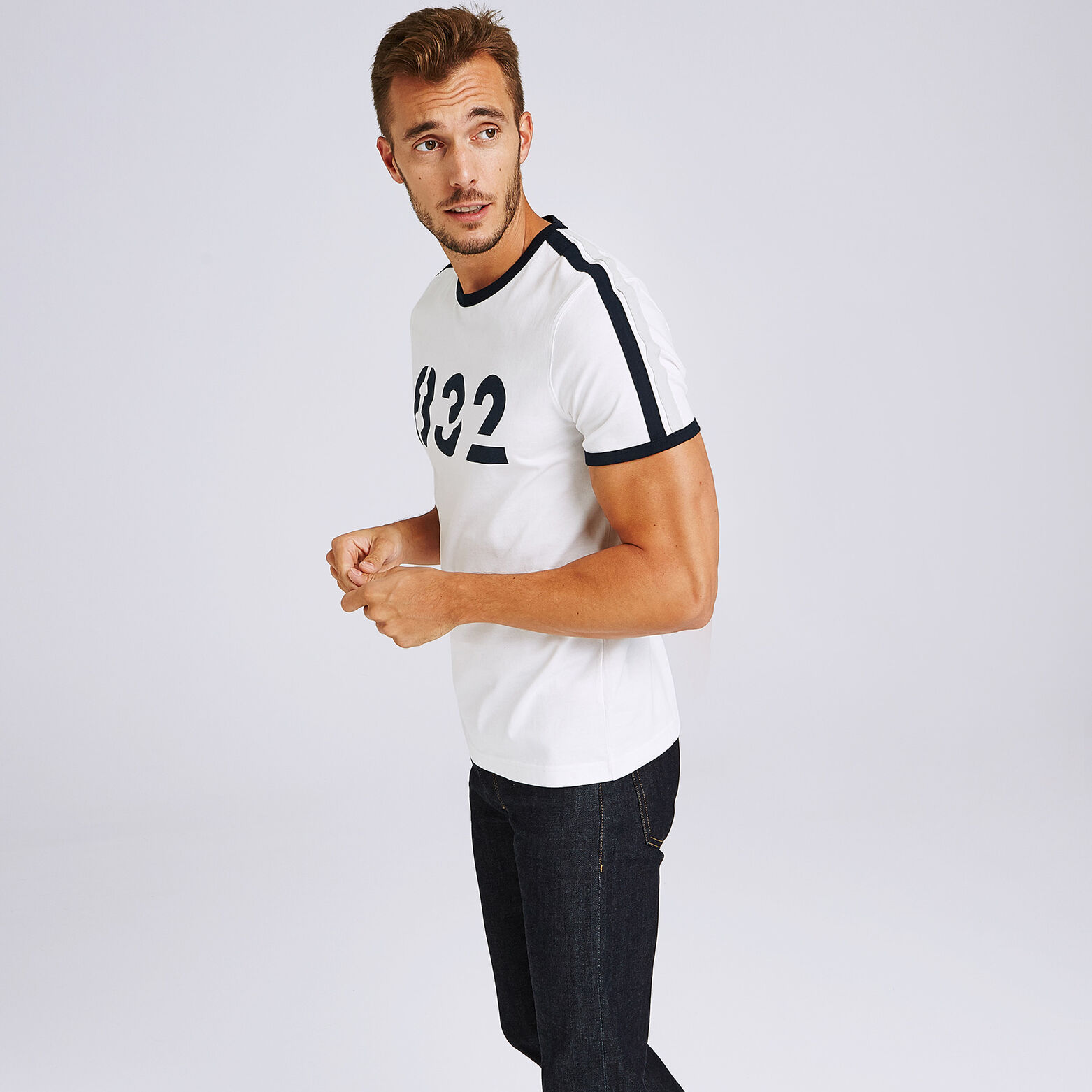 Tee shirt col rond Édition 832