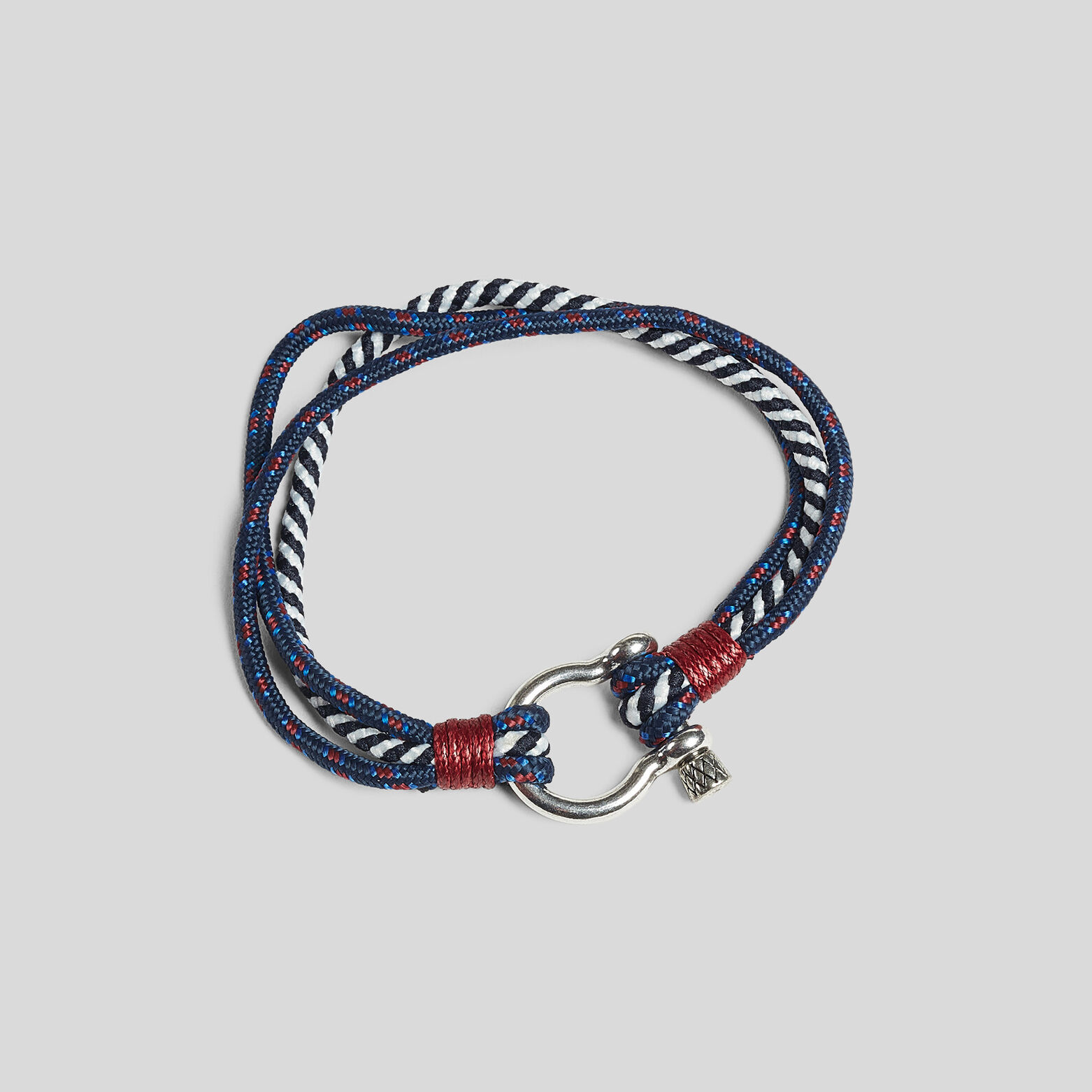 Bracelet multicordons