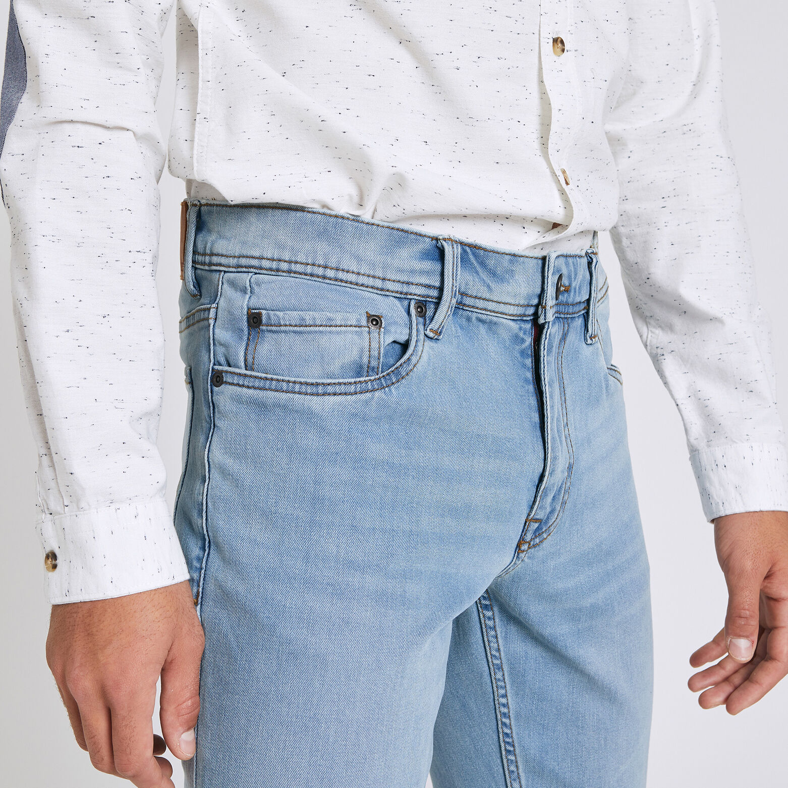 Jean slim Tom 4 longueurs délavé