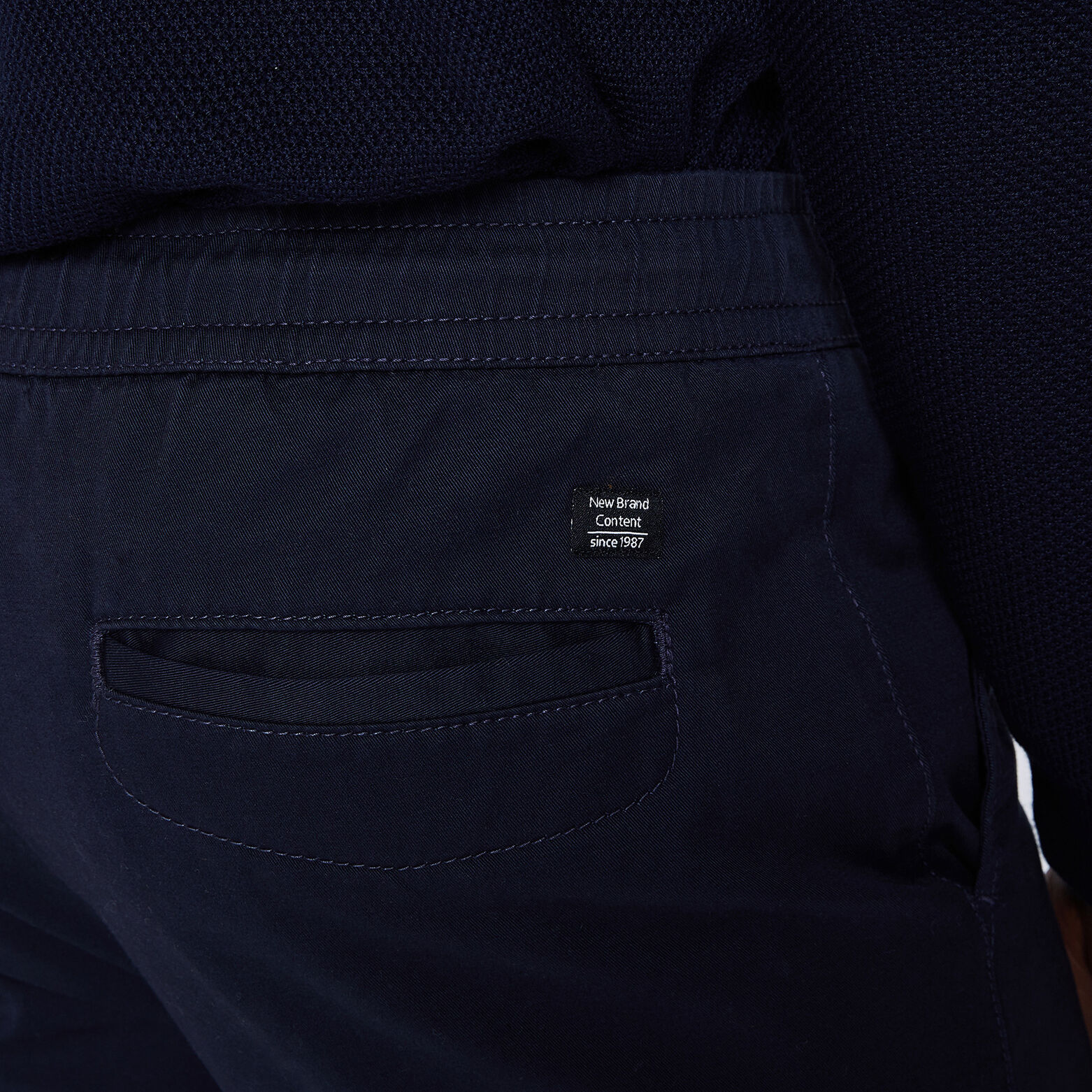 Chino ceinture élastiquée 