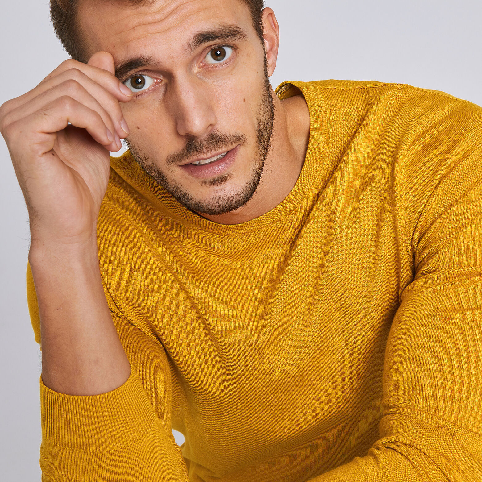 Pull fin col rond uni