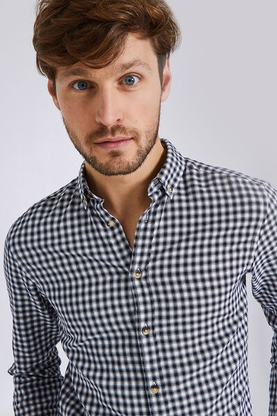 Chemise à carreaux coupe slim