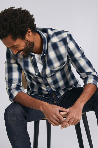 Chemise slim imprimée carreaux