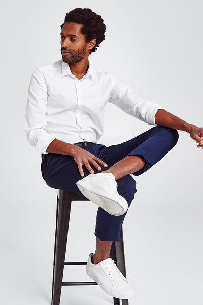 Chemise slim en popeline stretch