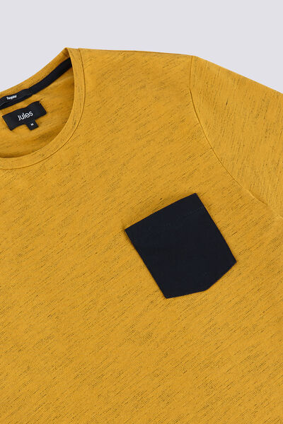 T-shirt matière fantaisie poche contrastée