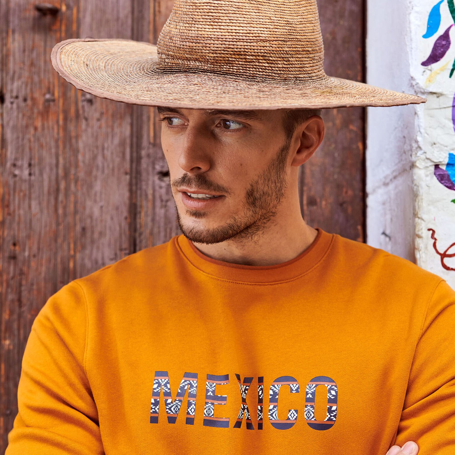 Sweat col rond message imprimé aztec