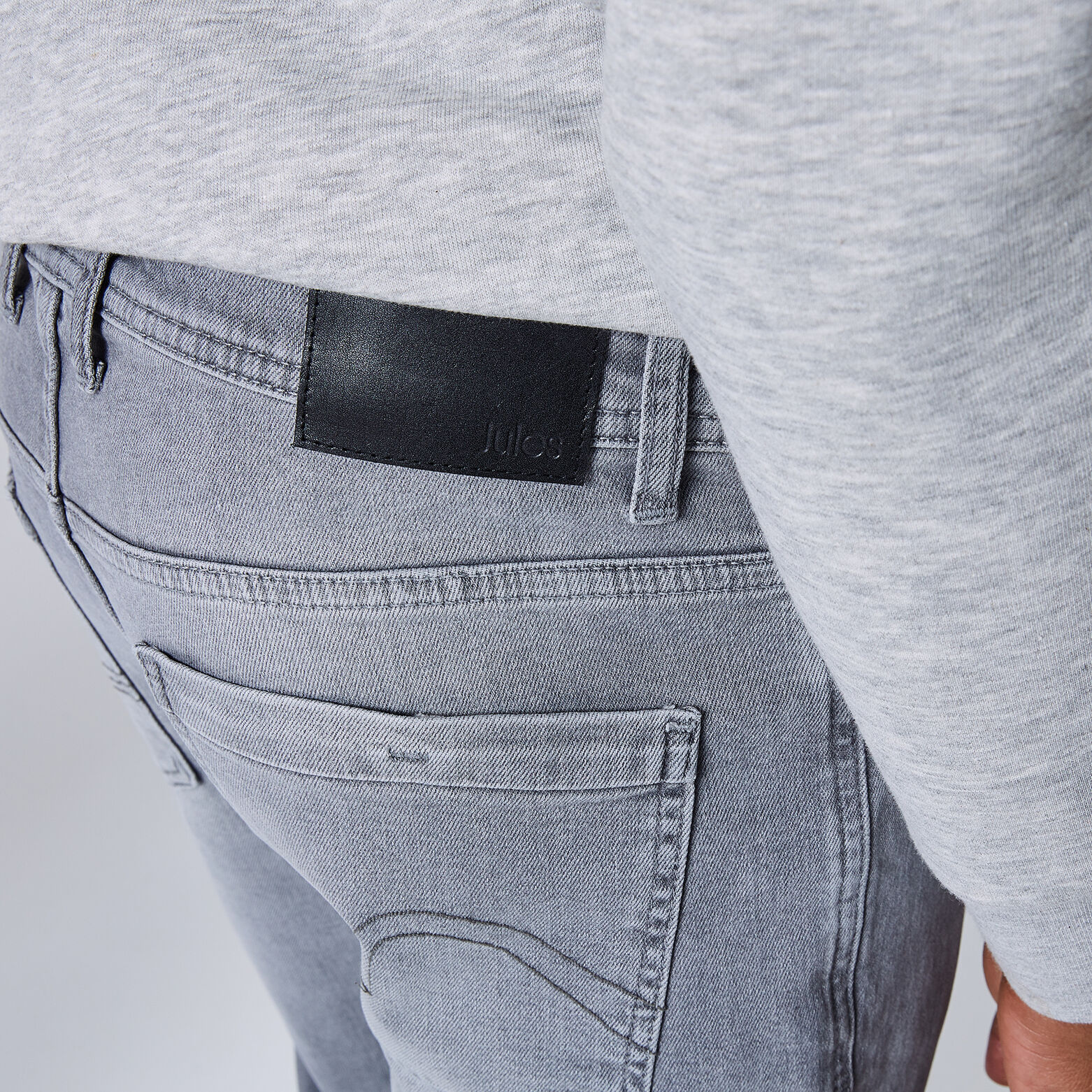 Jean Straight