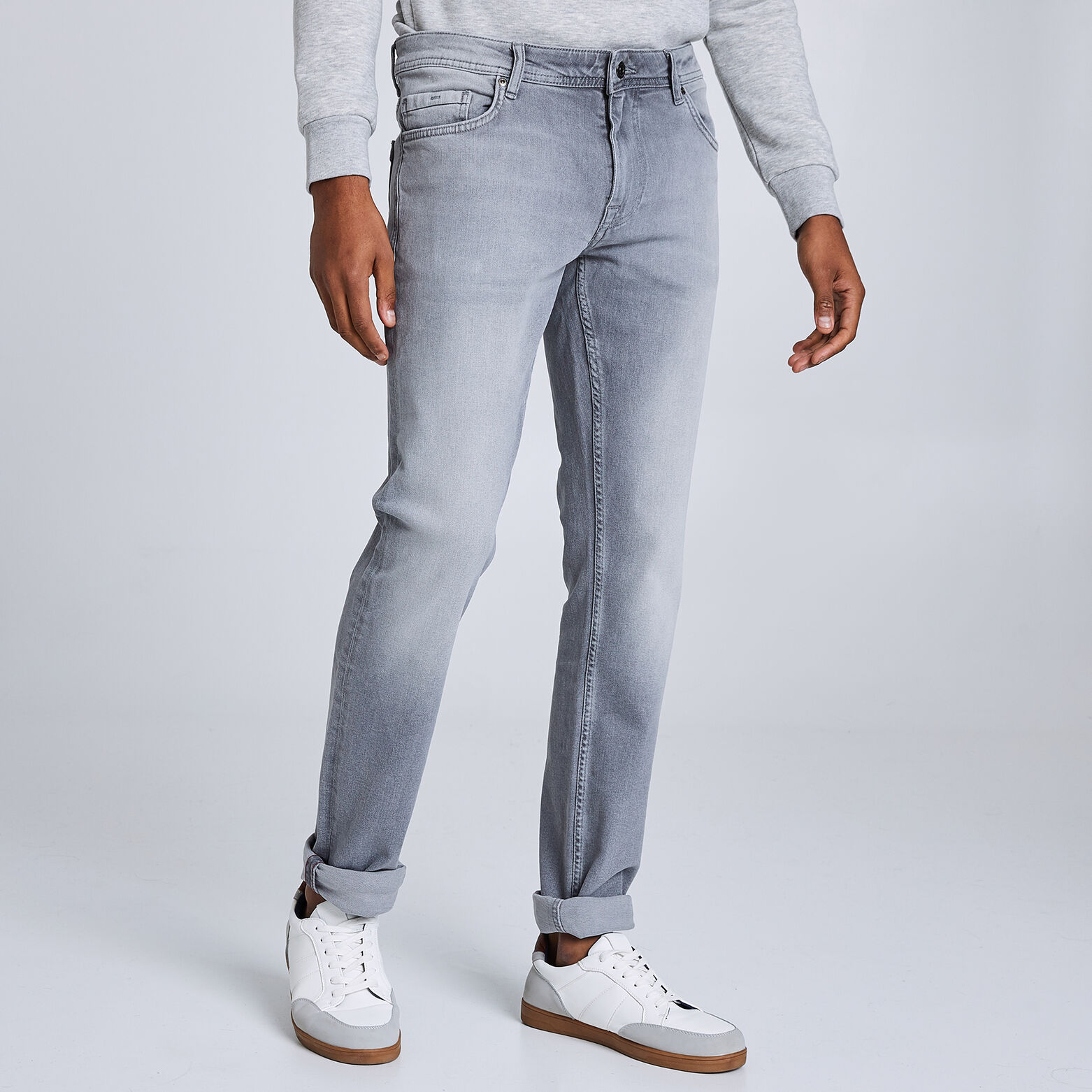 Jean Straight